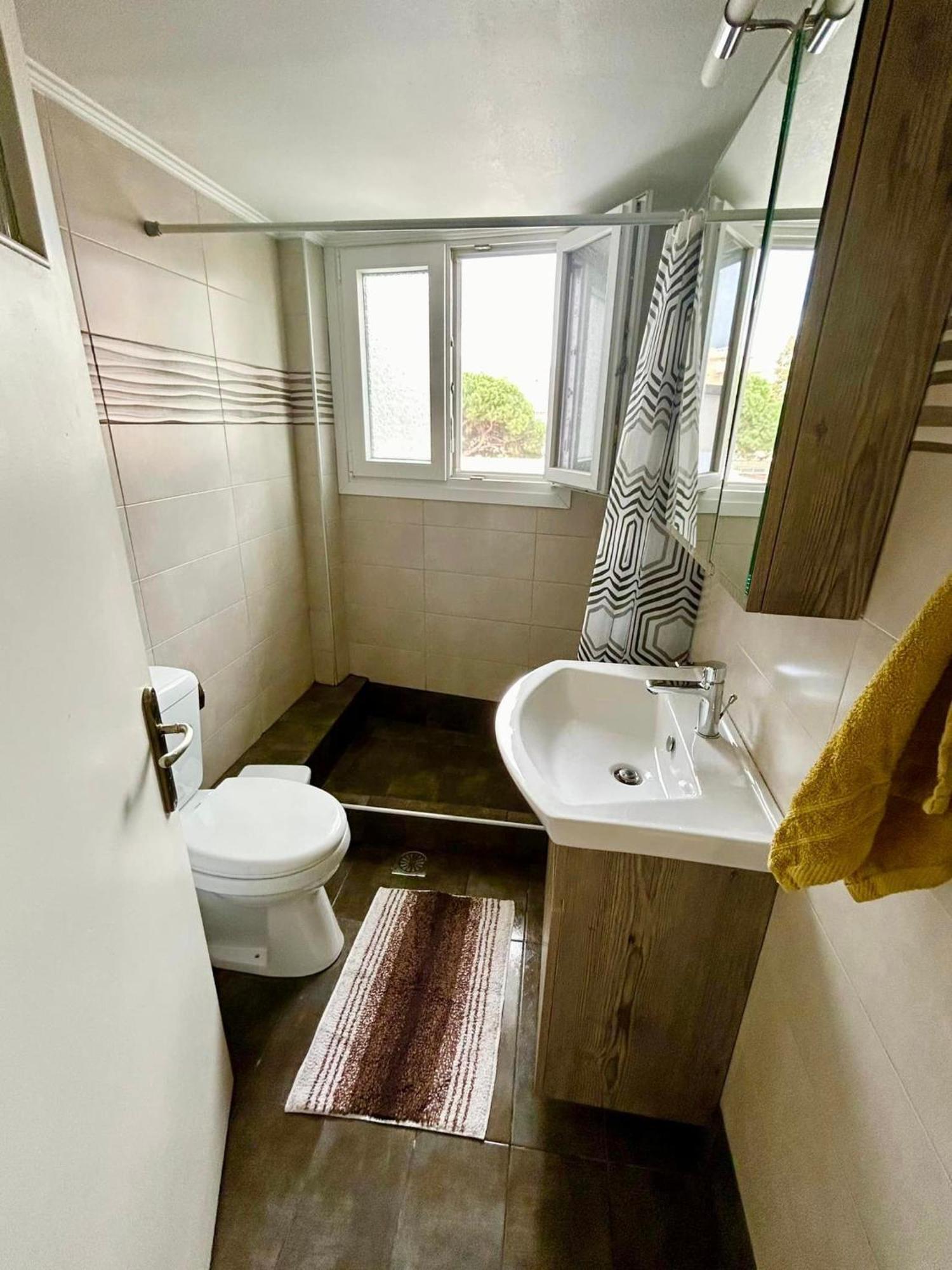 Bella Vista Apartment *